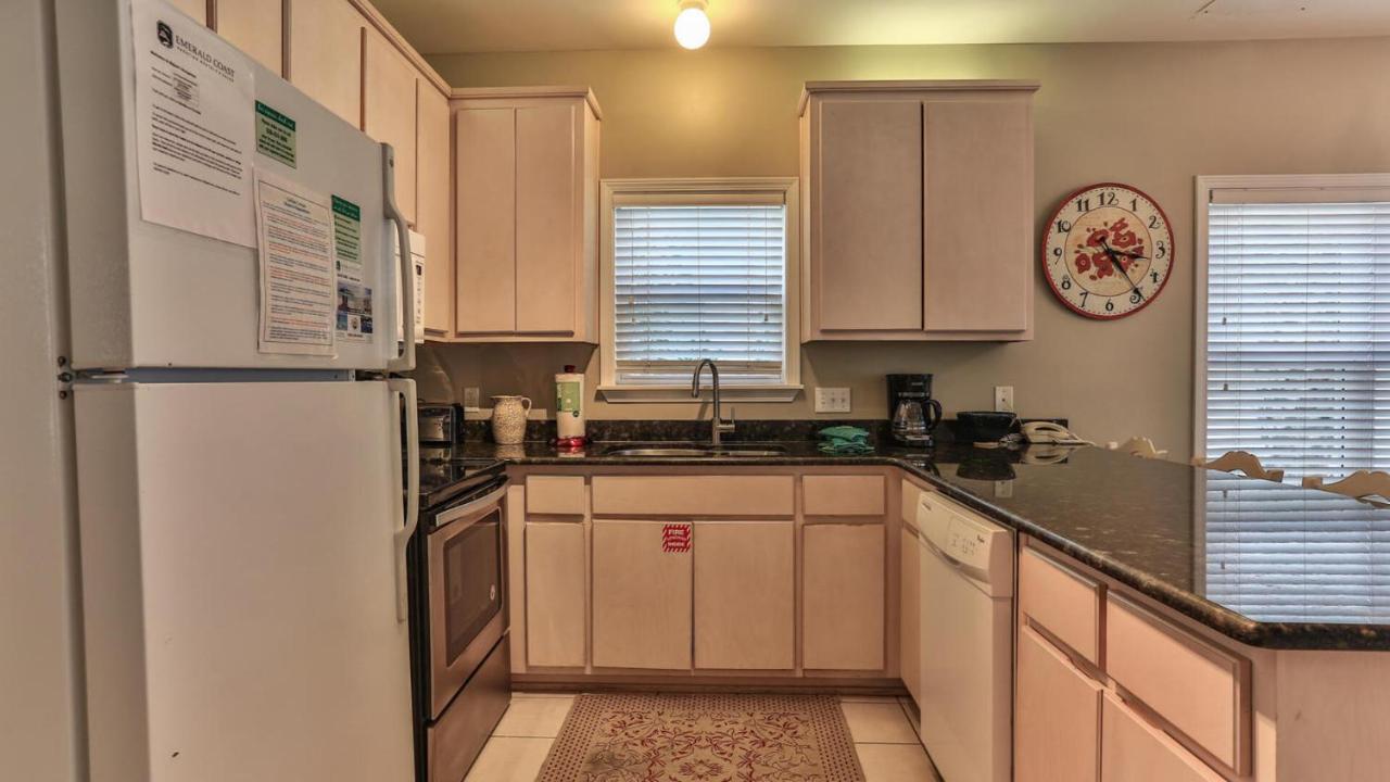 Biglows Bungalow - About A Quarter Mile To Private Neighborhood Beach Access, Pet Friendly, Community Pool Destin Exterior foto