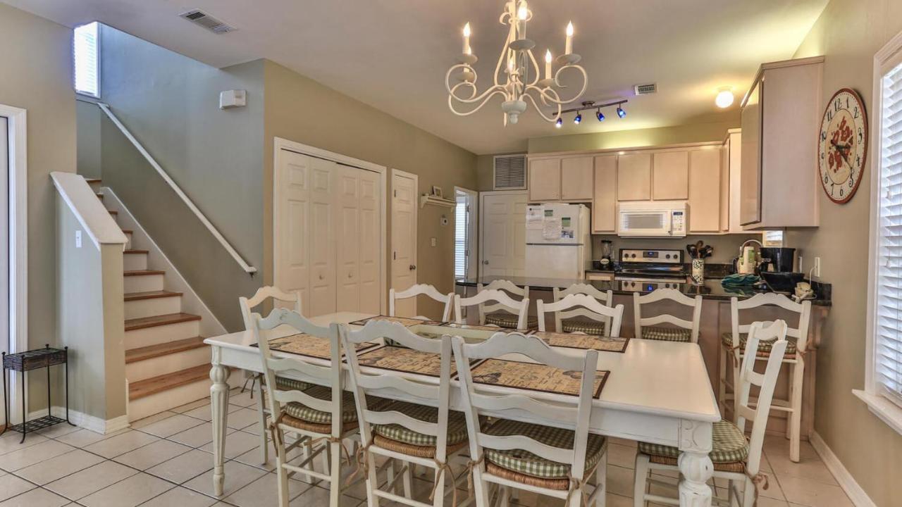 Biglows Bungalow - About A Quarter Mile To Private Neighborhood Beach Access, Pet Friendly, Community Pool Destin Exterior foto